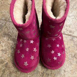 Toddler Ugg Boots. Size 10. Good condition.